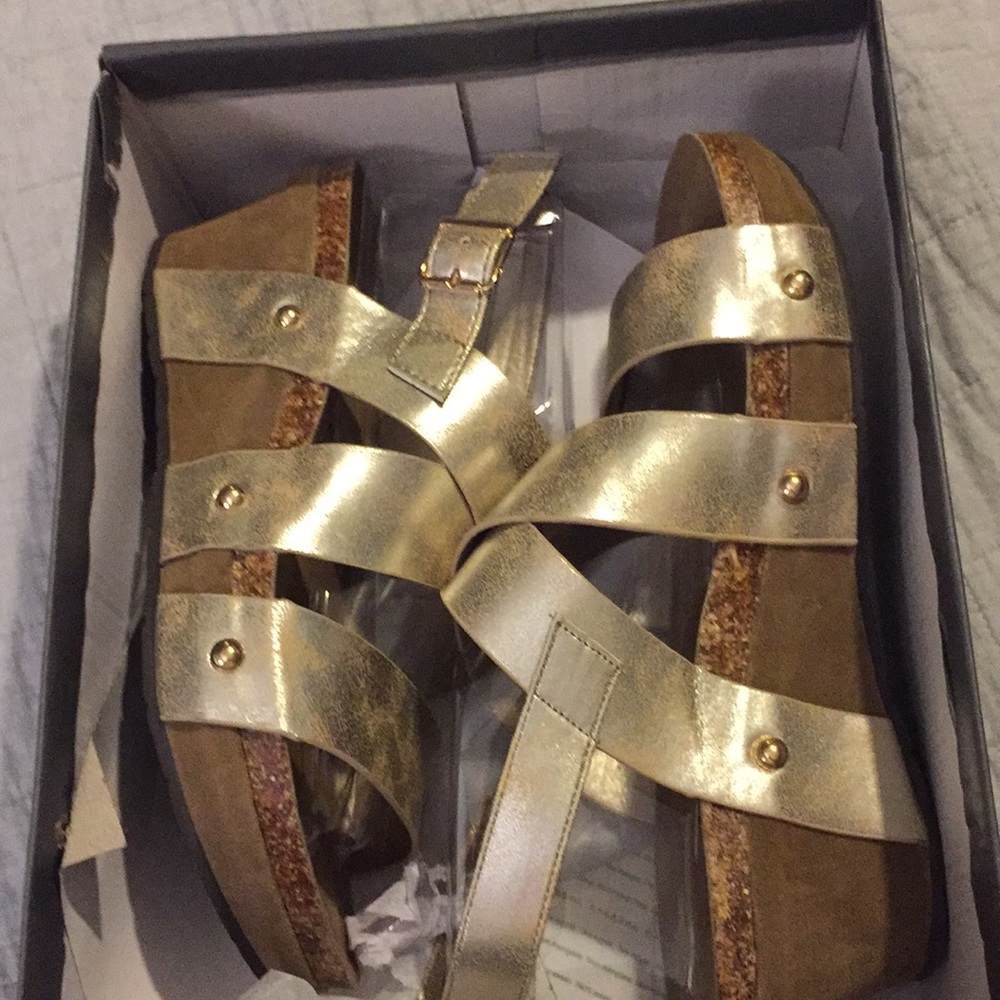 Gold sandals size 7